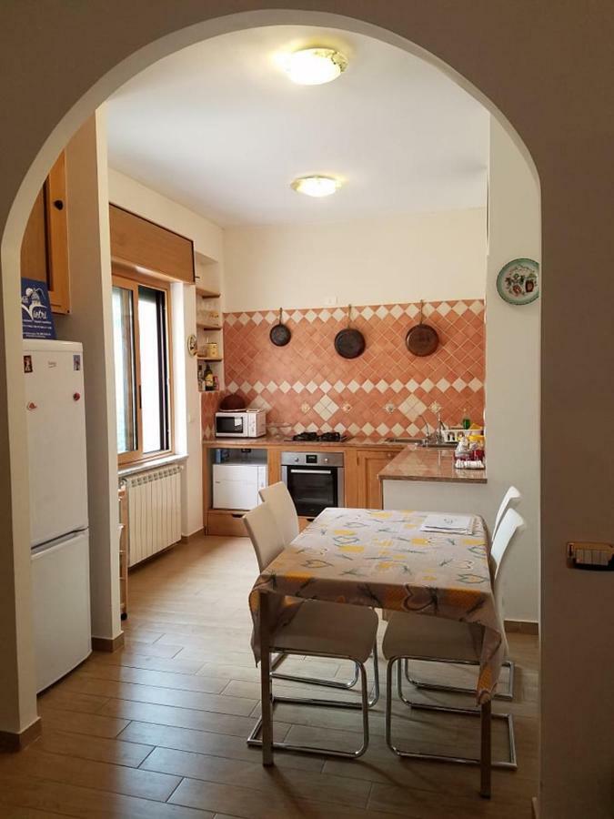 Apartmán Casa Di Chiara Vietri Exteriér fotografie